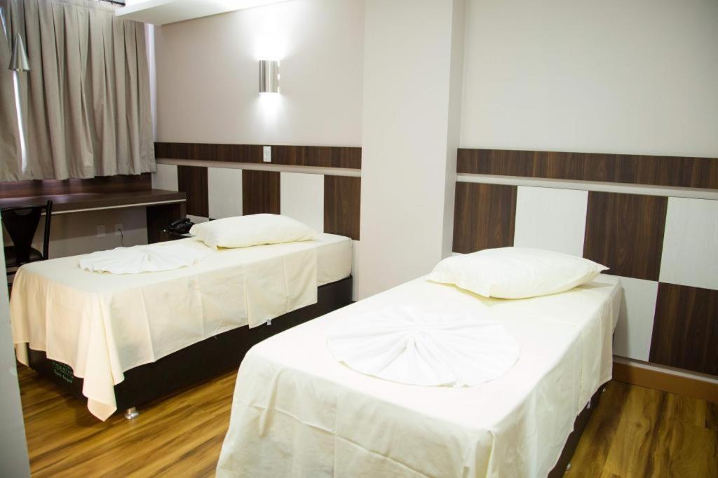 Hotel Maestro Executive Toledo Toledo  Esterno foto